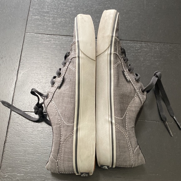 Vans Mens Sneakers. Size 8. Gray - Picture 8 of 9